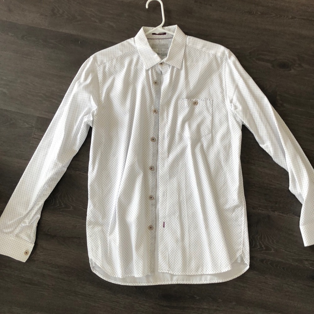 Ted Baker white men’s blue dotted shirt size 4